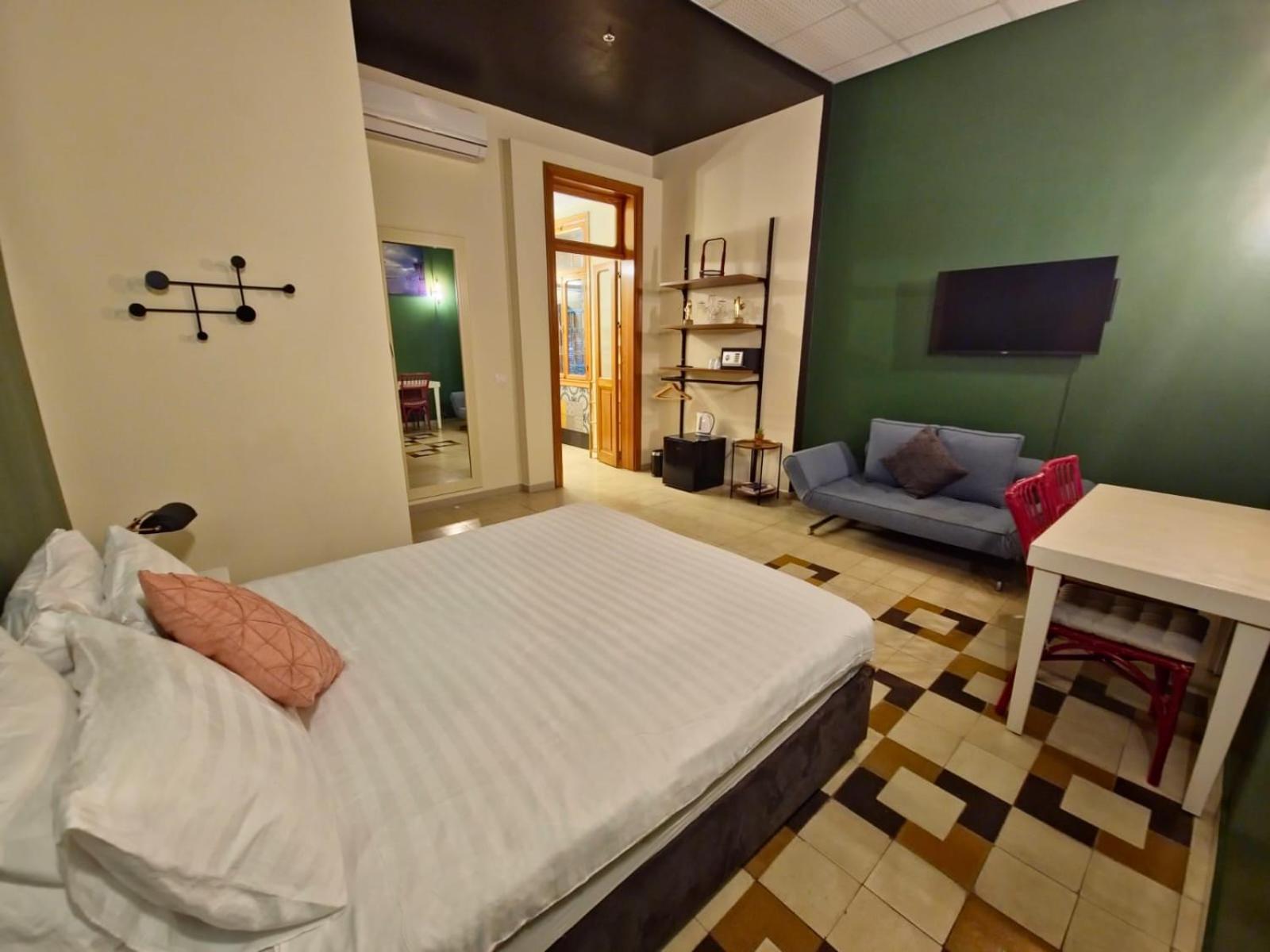 Inta Hotel (Adults Only) Tel Aviv Esterno foto