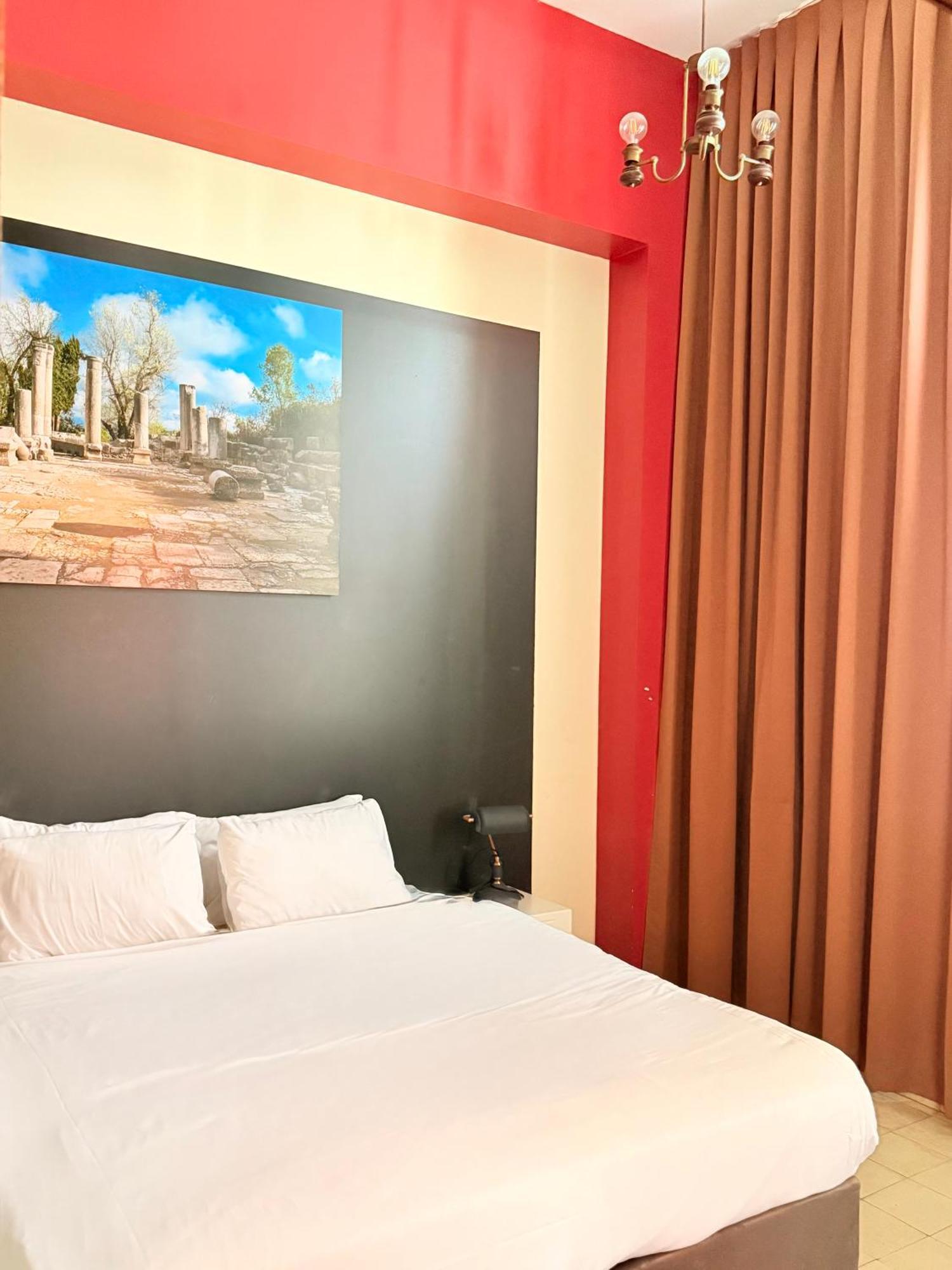 Inta Hotel (Adults Only) Tel Aviv Esterno foto