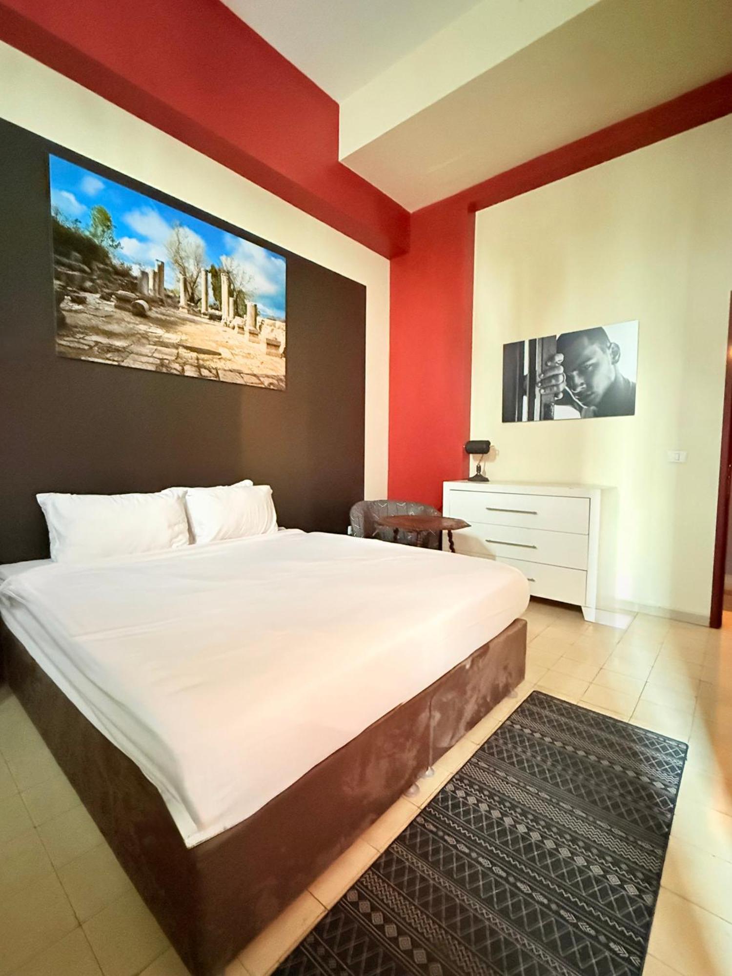 Inta Hotel (Adults Only) Tel Aviv Esterno foto