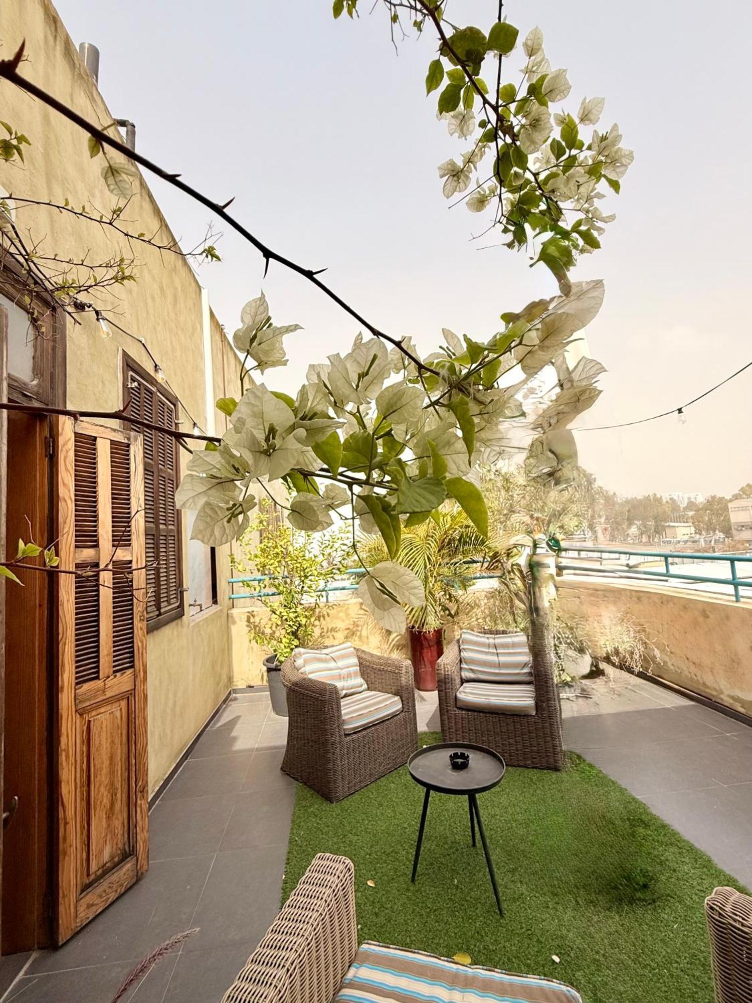Inta Hotel (Adults Only) Tel Aviv Esterno foto